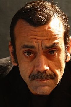 Nicola Rignanese interpreta Giuseppe Amato