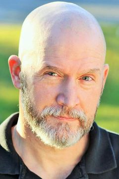 Matt McClain interpreta Reaver