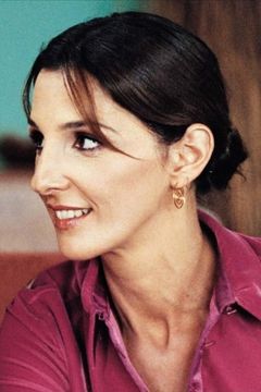 Francesca D'Aloja interpreta Donna Giulia