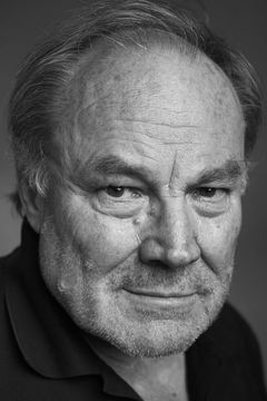 Klaus Maria Brandauer interpreta Dante