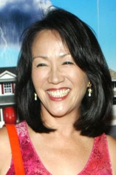 Freda Foh Shen interpreta Fa Li (voice)