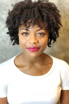 Rachel Dupard interpreta Student