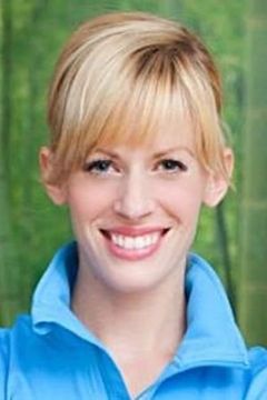 Rebecca Pace interpreta Wyatt's Executive Assistant
