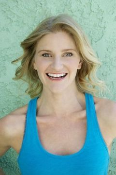 Stacy Jordan interpreta Waitress