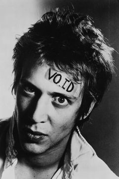 Richard Hell interpreta Bruce Meeker