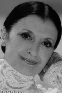 Carla Fracci interpreta Self (archive footage)