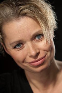 Cecilia Zwick-Nash interpreta Dorthe