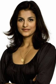 Divya Das interpreta News Anchor
