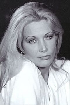 Loreta Tovar interpreta Sandra (as Dolores Tovar)