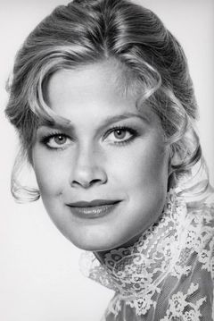 Susan Buckner interpreta Patty Simcox