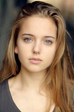 Hannah Rae interpreta Daisy Hardy