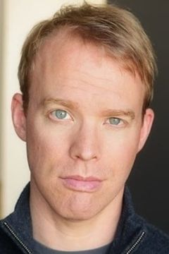 Michael James Bell interpreta Erudite Scientist #1