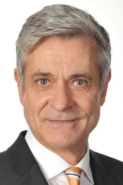 Dietrich Adam interpreta Friedrich Stahl