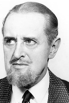 Taylor Holmes interpreta The Bishop of Avranches