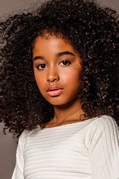 Jordyn Curet interpreta Rosemary