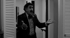 David Kieserman interpreta Diner Boss