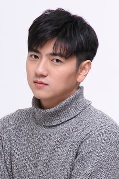 Cheng Zuo interpreta Seven Days Squad