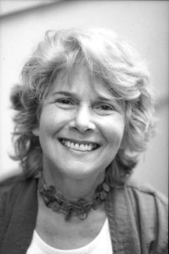 Laurie Heineman interpreta Judge Sweeney