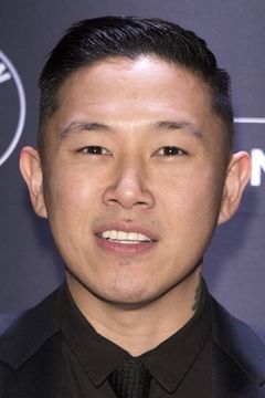 Jin Au-Yeung interpreta Jimmy