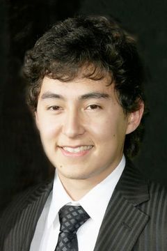 Tyson Houseman interpreta Quil Ateara