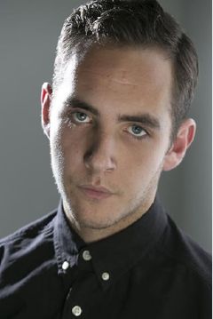 Ben Williams-Lee interpreta Recruitment Soldier