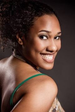 Luana Xavier interpreta Dayse