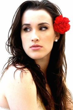 Stephanie de Jongh interpreta Concierge
