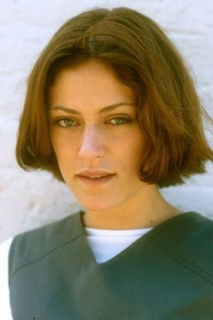Megan Dorman interpreta Maudy