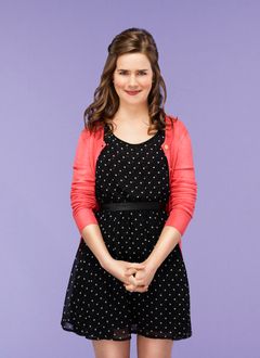 Zoe Jarman interpreta Sorority Girl