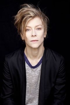 Louise LeCavalier interpreta Cindy'Vita' Minh