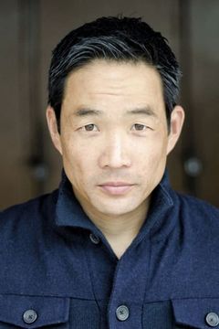 Chase Kim interpreta Additional Voices (voice)