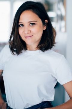 Laura Felpin interpreta Carioca