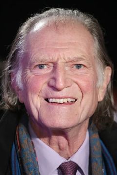 David Bradley interpreta Walder Frey