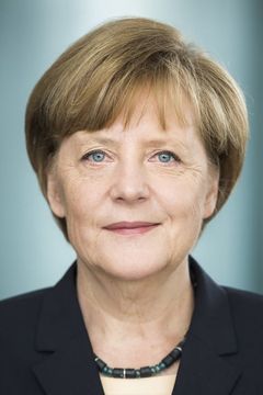 Angela Merkel interpreta Self (archive footage) (uncredited)