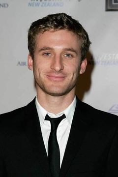 Dean O'Gorman interpreta Fili