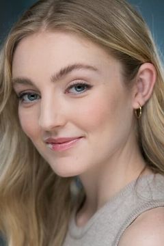 Charlotte Creaghan interpreta Aurora