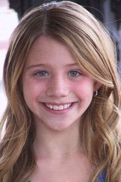 Ella Maltby interpreta Lucy