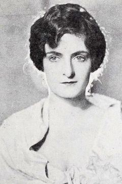Maxine Elliott Hicks interpreta Old Woman