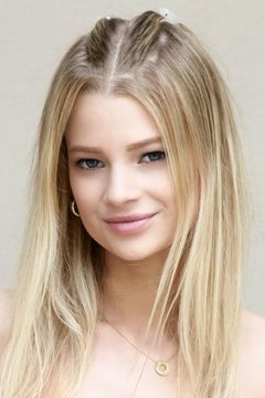 Elle Haymond interpreta Sadie