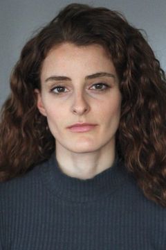 Sixtine Gignoux interpreta Female Concubine
