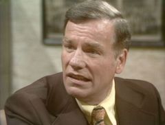 William Pierson interpreta Marko the Mailman