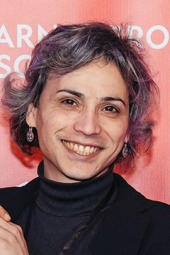Lola Bosch interpreta Plymouth Owner (as Alejandro Bosch)