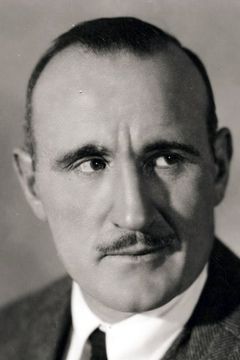 Donald Crisp interpreta Gwilym Morgan