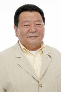 Kozo Shioya interpreta Majin Buu (voice)