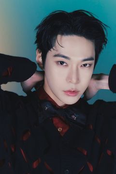 Doyoung interpreta Doyoung