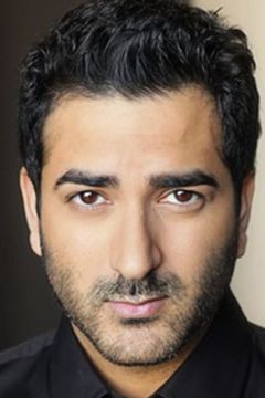 Shaan Sharma interpreta Shmuel