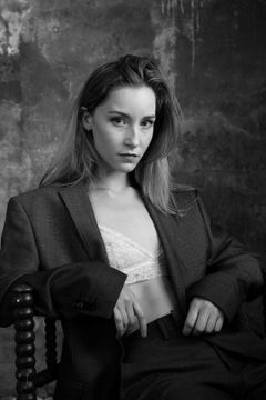 Loïs van Wijk interpreta Little Girl