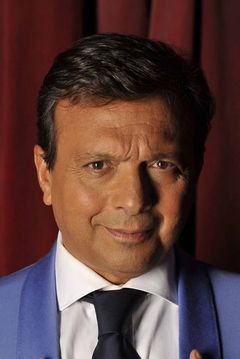 Piero Chiambretti interpreta se stesso