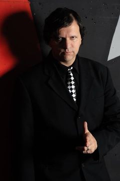 Flavio Sciolè interpreta Giuda