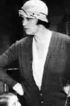 Blanche Payson interpreta Formidable woman
